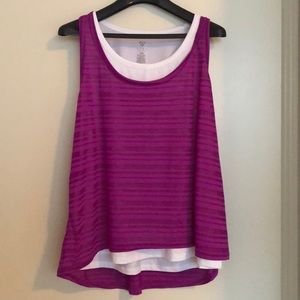 Livi Active workout tank, 2 layers. 18/20